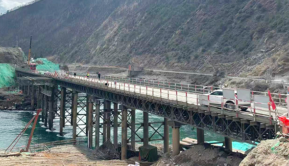 โครงการสะพานเบลีย์ — ประเทศจีน